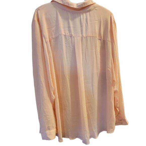 Torrid Georgette Embellished Collar Button Front Blouse Size 4X - Picture 7 of 9